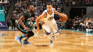 Къри с 51 точки при победа над Вашингтон (ВИДЕО)