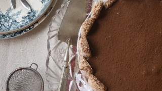 Шоколадово-бананова шарлота