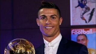 Приятели и съотборници на Роналдо се радват на четвъртата му 