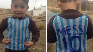 Меси се срещна с момчето от Афганистан, което трогна света (ВИДЕО)