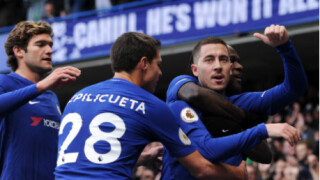 Азар разпиля 