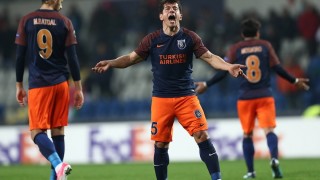 Комична симулация осигури победата на 