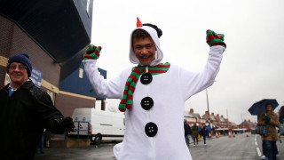 Сняг поставя под въпрос дербитата на Манчестър и Ливърпул