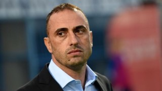 Петев започна с равенство в 