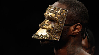 Бронзовия бомбардировач или най-грижовният татко