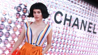 "Chanel" спира да използва кожа в колекциите си