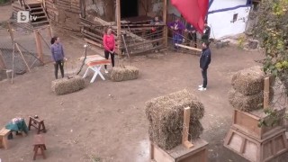 Александра и Росица избират точките за игрите в дуела
