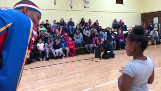 Баскетболисти, шоумени, но преди всичко човеци (ВИДЕО)