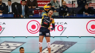 Българските волейболни джентълмени един срещу друг по RING (ВИДЕО)