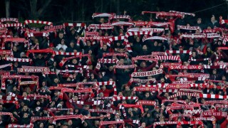 Разрешиха присъствието на фенове по трибуните за футболните мачове