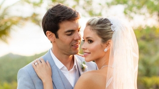 Бялата приказна тропическа сватба на Кака (ВИДЕО)