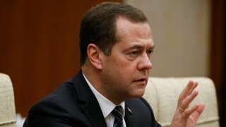 Медведев: Русия има проблем с допинга, но трябва да обжалваме