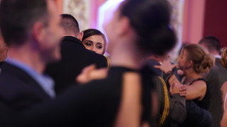 Коледният офицерски бал в София събра средства за децата на загинали военнослужещи (ГАЛЕРИЯ)