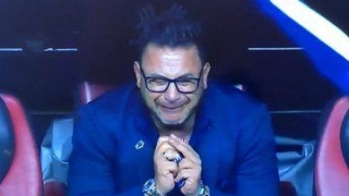 Треньор се разрида неутешимо, след като изпълни обещание към починалия си син