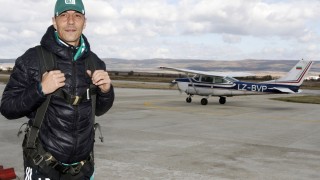 Сладки футболни топки за рождения ден на Петричев (ВИДЕО)