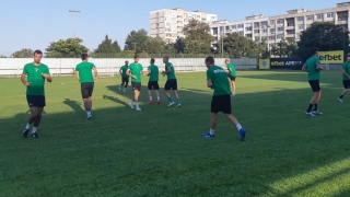 7 на терена и прекратен мач след бойкот на футболистите на 