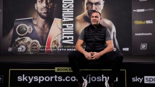 Усмивки и добро настроение от Кобрата преди мача с Джошуа (ГАЛЕРИЯ)