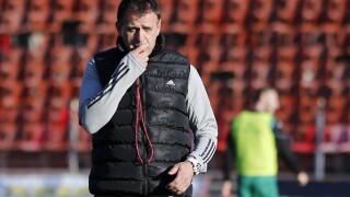 Акрапович мотивира играчите с видео за Стоичков