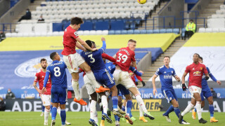 Зрелищно равенство между 