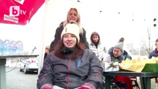 Александра, която винаги намира начин да помага и да вдъхновява (ВИДЕО)