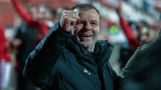 Стойчо Младенов: Още този сезон можем да съборим 