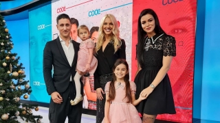 10 години любов: Семейството на Михаил Александров и Деница Стоянова