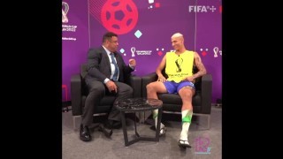 Ричарлисон показа Танца на гълъба и на Феномена (ВИДЕО)