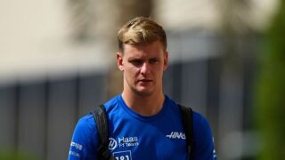 По стъпките на татко: Мик Шумахер премина в 