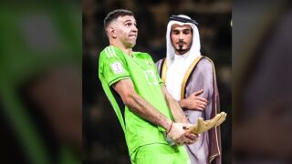 150 000 посрещнаха скандалния Мартинес в Мар дел Плата (ВИДЕО)