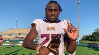 Скандал в САЩ: 12-годишен с мустаци и татуировки стана MVP (ВИДЕО)