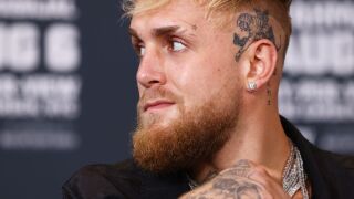 Ютюбър плаши Макгрегър: Бих те набил с една ръка