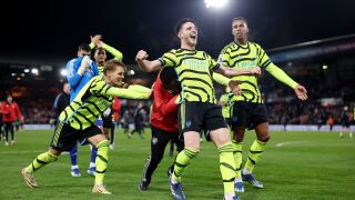 Така се става шампион: Арсенал се спаси по чудо в Лутън (ВИДЕО)