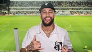 Градът гори, отборът се разпада - ще бъде ли Неймар спасителят на Сантос?