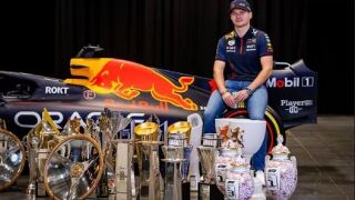 Верстапен плаща внушителна сума, за да участва във Формула 1