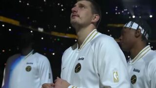 На Йокич му писна от американския химн, не го изслуша до края (ВИДЕО)