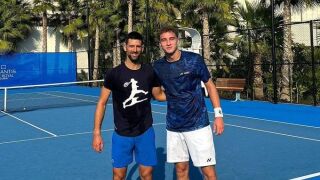 Алкарас взема 4500 евро за частни уроци, Джокович учи македонец - безплатно