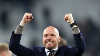 Четирима от Манчестър Юнайтед на тезгяха