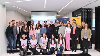 #steniskanabala изпраща своя юбилеен 12-и сезон с 99 000 лв дарения или 22 стипендии за студенти сираци за по-добро бъдеще