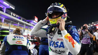 От фен до съотборник: Да караш заедно с Макс Верстапен (ВИДЕО)