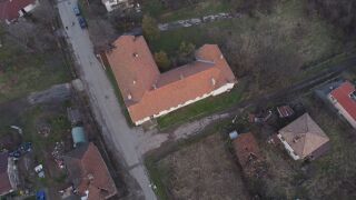 Снимка: Жителите на Чуковец искат да върнат живота в старото училище: Дарителска кампания за ремонт на сградата от 1929 г.