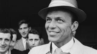 Франк Синатра счупи рекорда в класациите с ново посмъртно издание! (ВИДЕО)