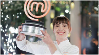 Победителката в MasterChef Румъния грабна 75 000 евро, но губи семейството си