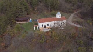 Снимка: Безплатни кръщенета около Коледа: В кой манастир и откога ще се извършва ритуалът?