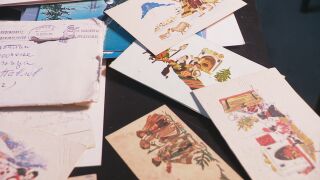 Снимка: Кога за последно получихте картичка за Коледа? Ето как изглеждаха някога