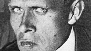 120 години от рождението на Даниил Хармс - майсторът на литературния абсурдизъм, който умело обитаваше детския свят