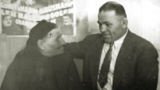 Легендата Дан Колов на пощенска картичка! Откривателят разказва всичко пред bTV (ВИДЕО)