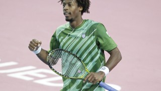 Монфис и Колшрайбер с победи в Мец