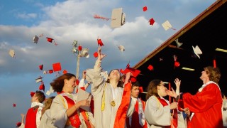 Има достатъчно за всички, включително и за мен