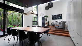Дом на мечтите: Veranda House