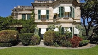 Самуел Ето'о купи прокълната вила край Портофино